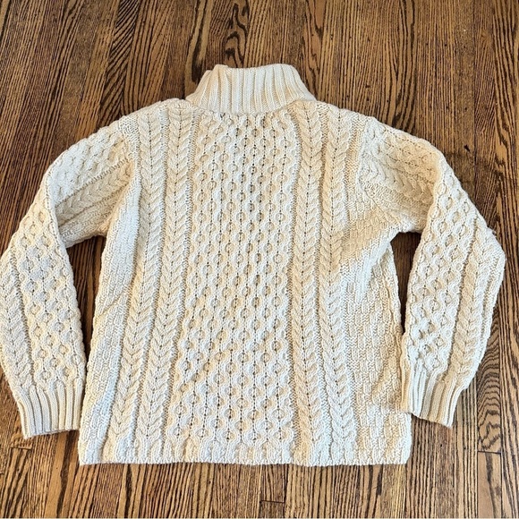 Inis craft 100% Wool Blend Women's Cream Cable Knit Sweater MEDIUM - Picture 4 of 4